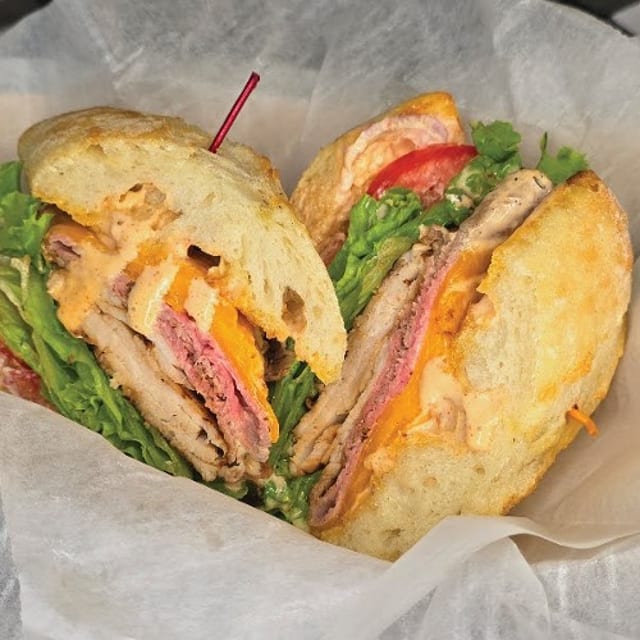 Black & Tan Baguette.